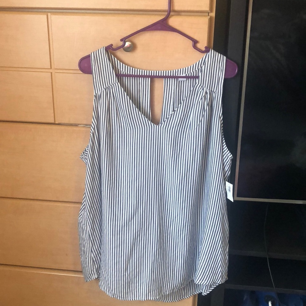 Old Navy Top